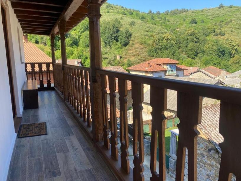 Willa La Balconada De Valdeon Posada De Valdeon Zewnętrze zdjęcie