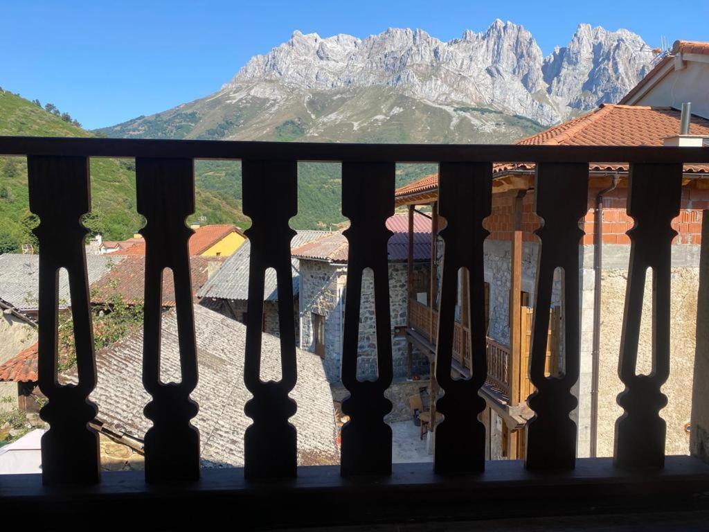 Willa La Balconada De Valdeon Posada De Valdeon Zewnętrze zdjęcie